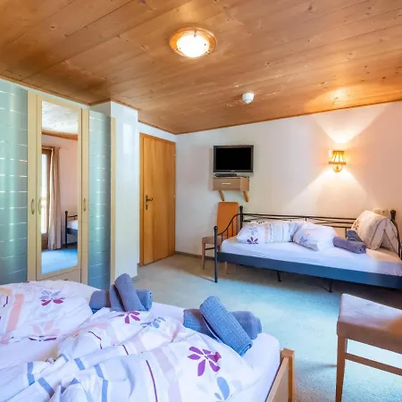 Alluring In L Ngenfeld With Balcony لانغنفلد